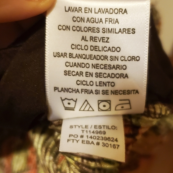 2X Sag Harbor short sleeve top - Like new - Picture 6 of 6